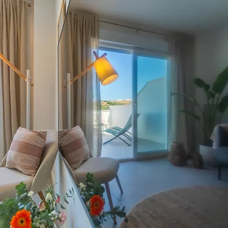 Gran Terraza Con Vistas, Piscina & Wifi - Aparcamiento Privado