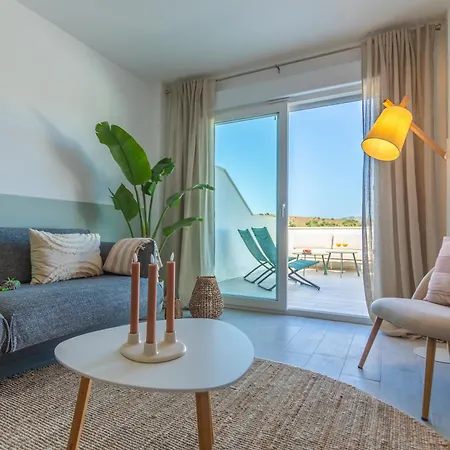 Gran Terraza Con Vistas, Piscina & Wifi - Aparcamiento Privado *